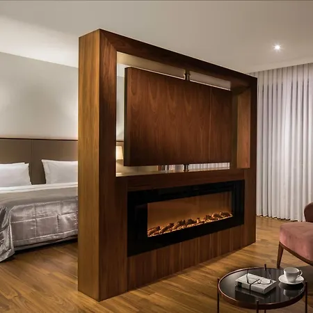 Otel Lionel 5*