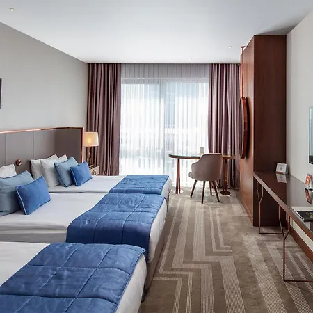 Lionel 5* İstanbul