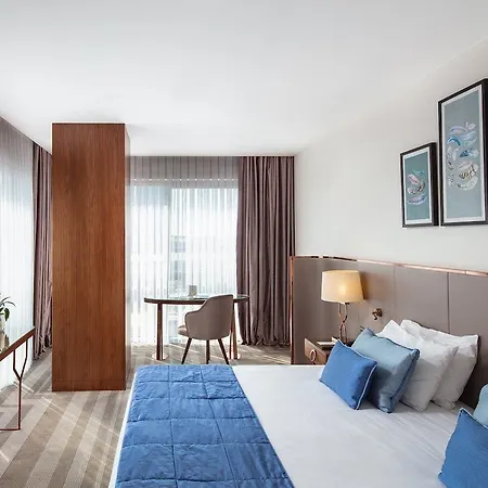 Lionel Otel 5*