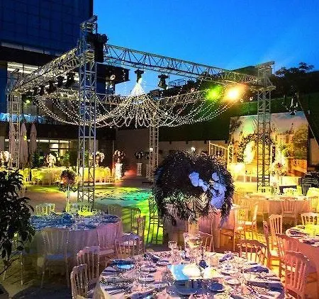 伊斯坦布尔莱昂内尔酒店 酒店 5*