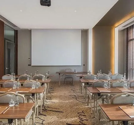 伊斯坦布尔莱昂内尔酒店 5* 伊斯坦布尔