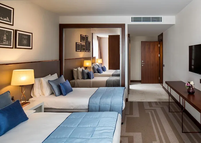 Отель Lionel 5*