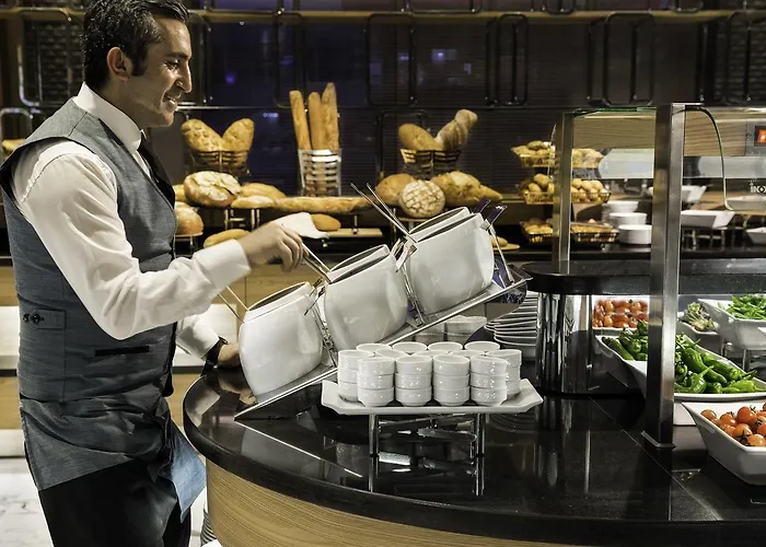 Отель Lionel 5*