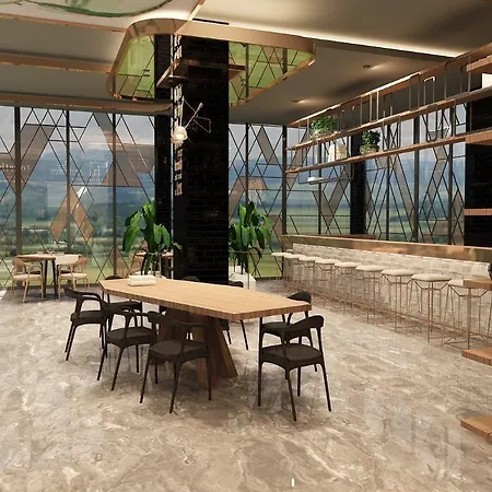 Lionel 5* איסטמבול